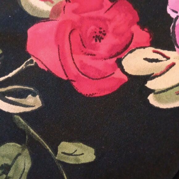 Epilogue Dark Floral Maxi - Picture 10 of 11